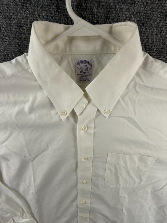 Brooks Brothers Other - Brooks Brothers Cotton Classic 17 34 White Button-Down Non-Iron Shirt Mens Adult